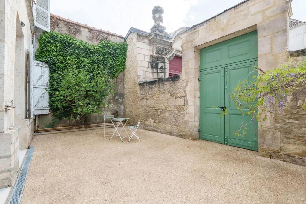 Apartment Lumineux Avec Cour Chaumont (Haute-Marne)